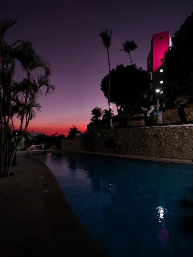 Casa Blanca Grand Apartment Акапулко Екстериор снимка